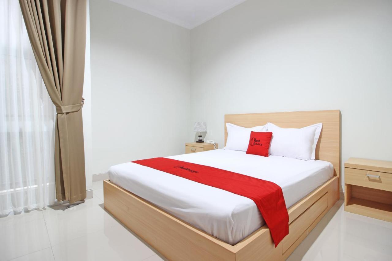 Reddoorz Near Amikom Yogyakarta Salakan Exterior foto